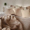 Stribet ornamental pude 45x45 cm Taupe
