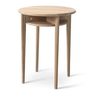 Celia sidebord hvidolieret eg